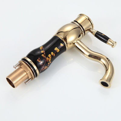 Popular Classical Style Single Handle Kitchen Faucet Deck Mounting - نصب یک نل آشپزخانه در سبک کلاسیک