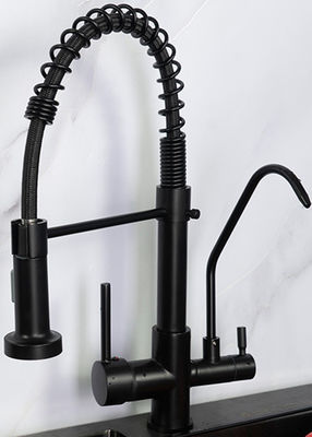 شیر آشپزخانه هوشمند سه طرفه 2.2 GPM 80 PSI سیاه و رنگ نیکل